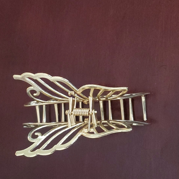 High Quality Gold Tone metal butterfly hair clip - Picture 4 of 10